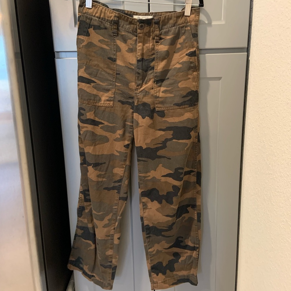 Madewell  wide Straight Leg Camo Jean pants